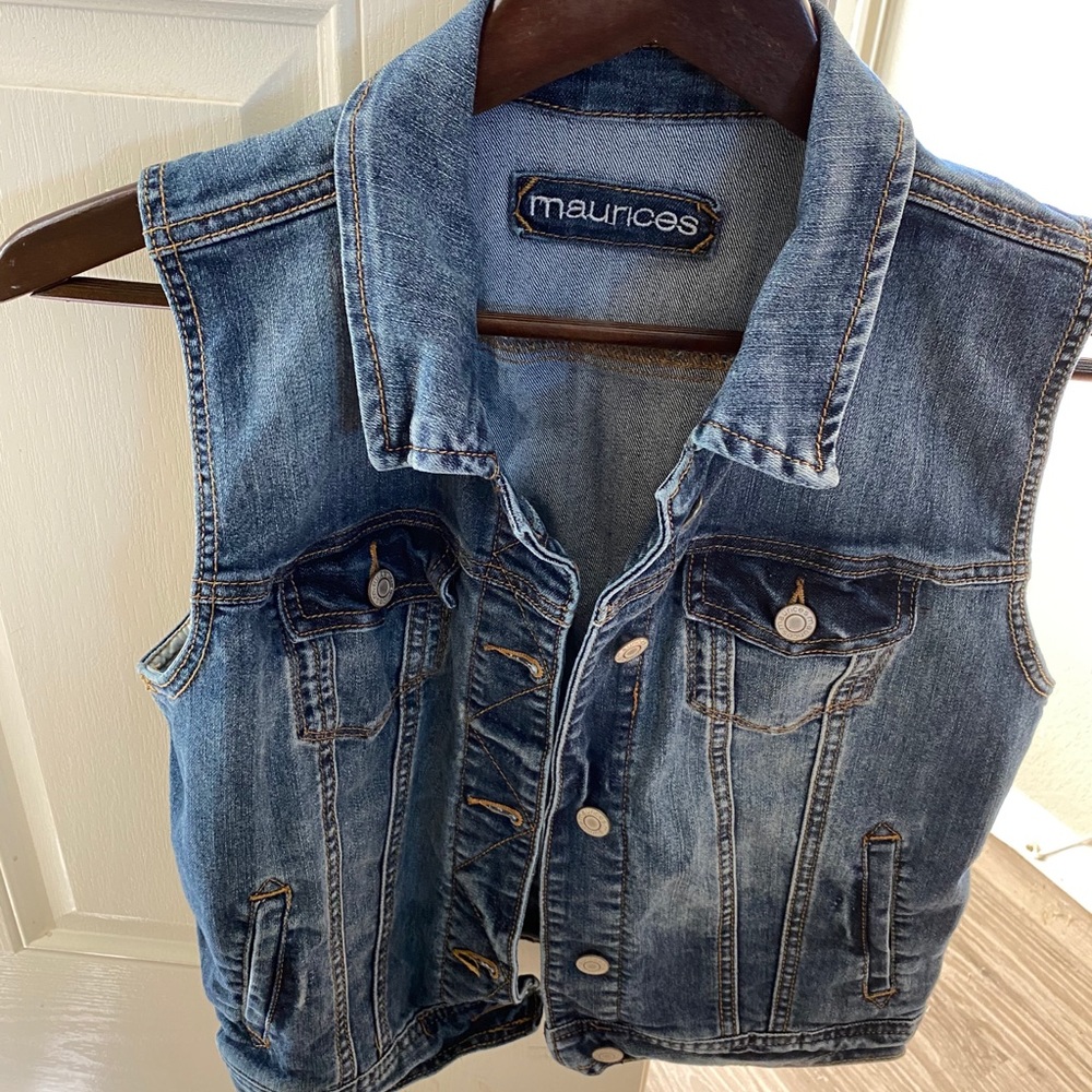 Maurices Jean Vest
